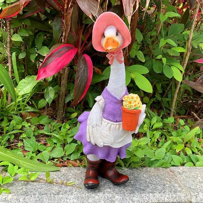 Garden Statues Gardener Couple Duck, Indoor Outdoor Decorations Cute Ducks Art Décor Goose Figurine Ornament for Yard Home Garden Patio and Office (Female) by GreenHaven Gardens