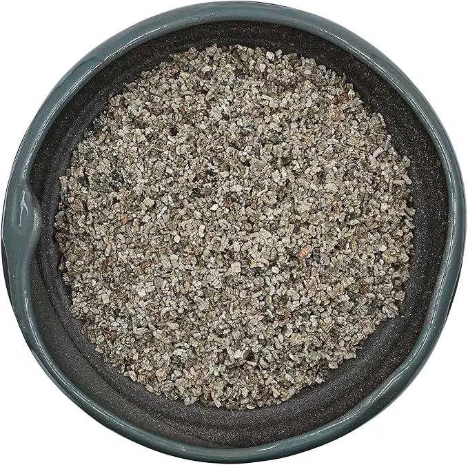 10QT Horticultural Vermiculite Bulk, Organic Vermiculite for Plants, Course Grade Vermiculite for Gardening, for houseplants, for Mushrooms, to Maintain Soil Moisture and Plant Growth(5-8mm) by GreenHaven Gardens