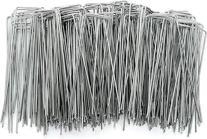 DAJAVE 200 Pack Landscape Staples 6 Inch, 11 Gauge Stakes Galvanized Garden Stakes, U-Shaped Garden Ground Stakes for Landscaping Barrier Fabric Irrigation Hoses Fixed Fences and Tents by GreenHaven Gardens