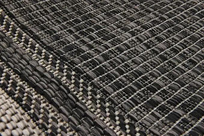 Unique Loom Outdoor Border Collection Area Rug - Soft Border (2' x 6' 1" Runner, Black/ Ivory) by GreenHaven Gardens