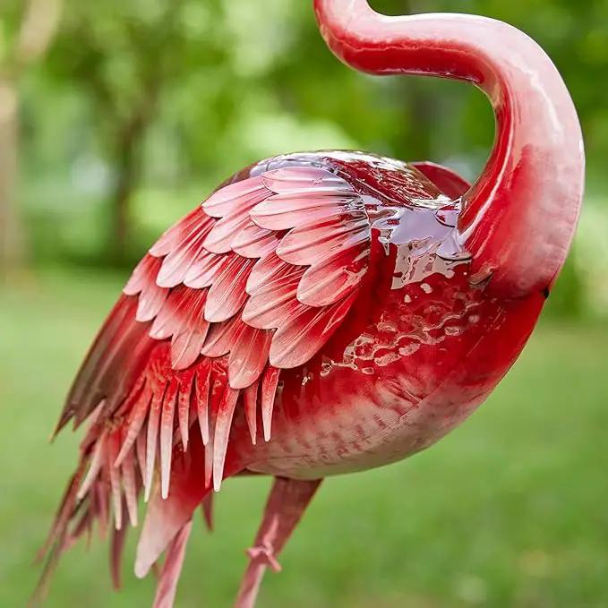Glitzhome Metal Standing Flamingo Garden Statue with Stakes Outdoor Decorative Sign, 36.25" H by GreenHaven Gardens