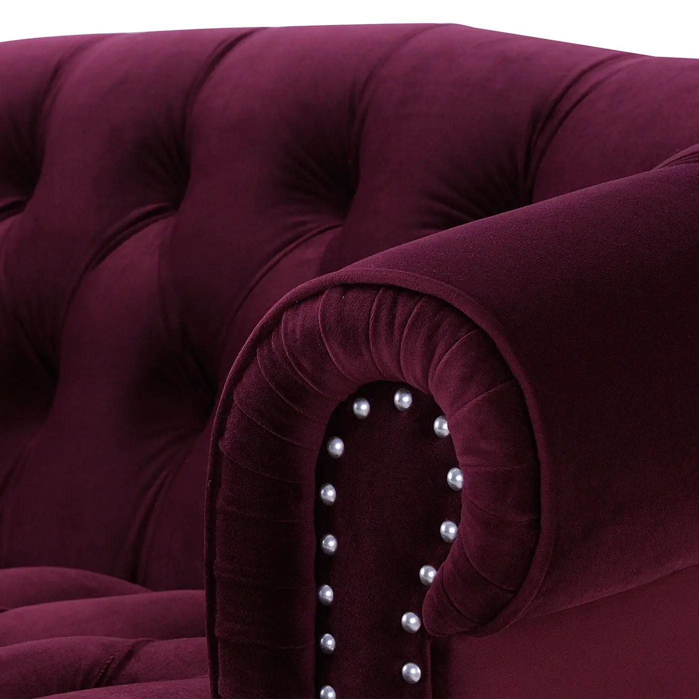 La Rosa - Victorian Chesterfield Loveseat by HouseOfZazla