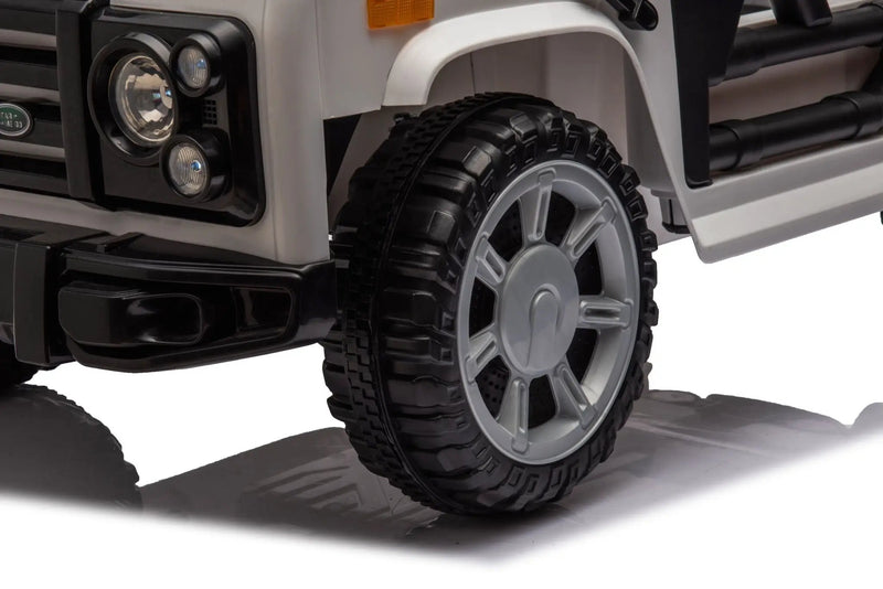 12V7A 30W*2 Four-Wheel Drive Seat One Button Start, Forward And Backward, High And Low Speed, Music, Front Light, Power Display, Two Doors Can Open, 2.4G R / C, Seat Belt Four Wheel Absorber by HouseOfZazla