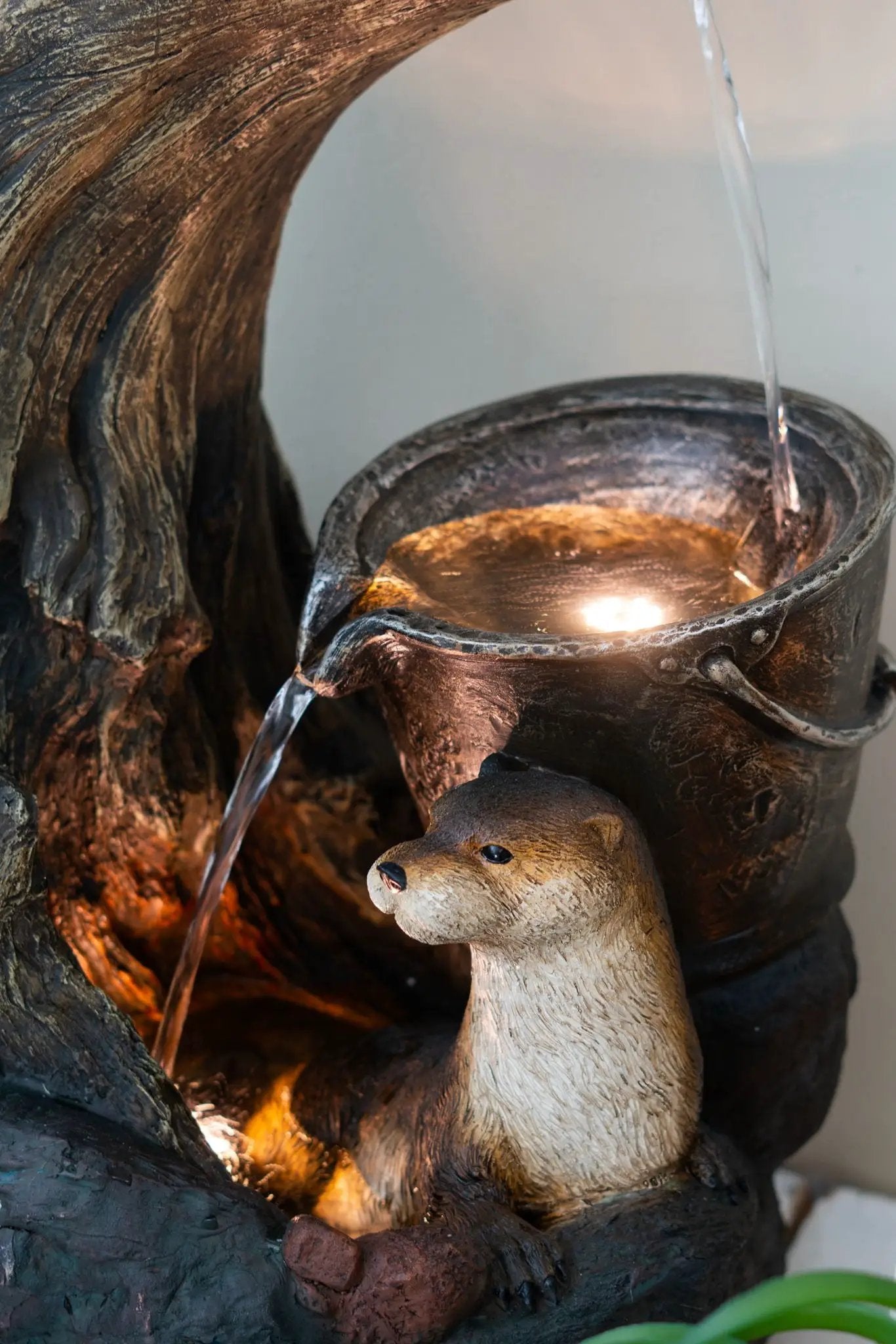 Decorative Water Foutain With Otter Design, With Light And Pump, For Indoor And Outdoor - Brown by Unique Piece Furniture