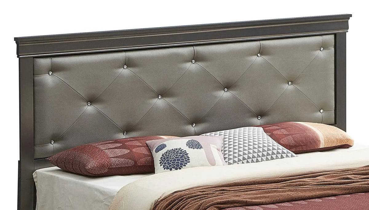 Chic Elegantly Designed Transitional Bed by HouseOfZazla