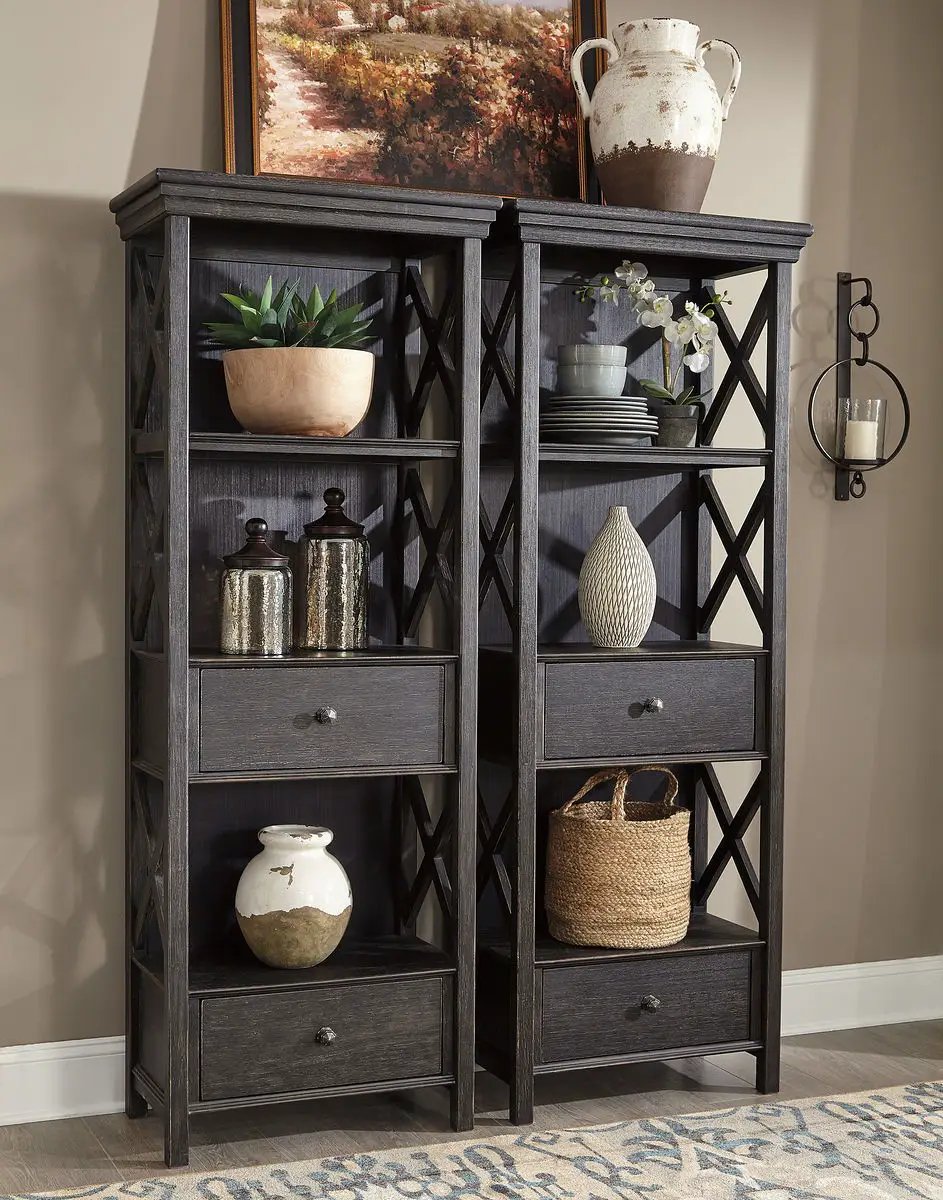 Tyler Creek - Counter Height Table Set by Unique Piece Furniture