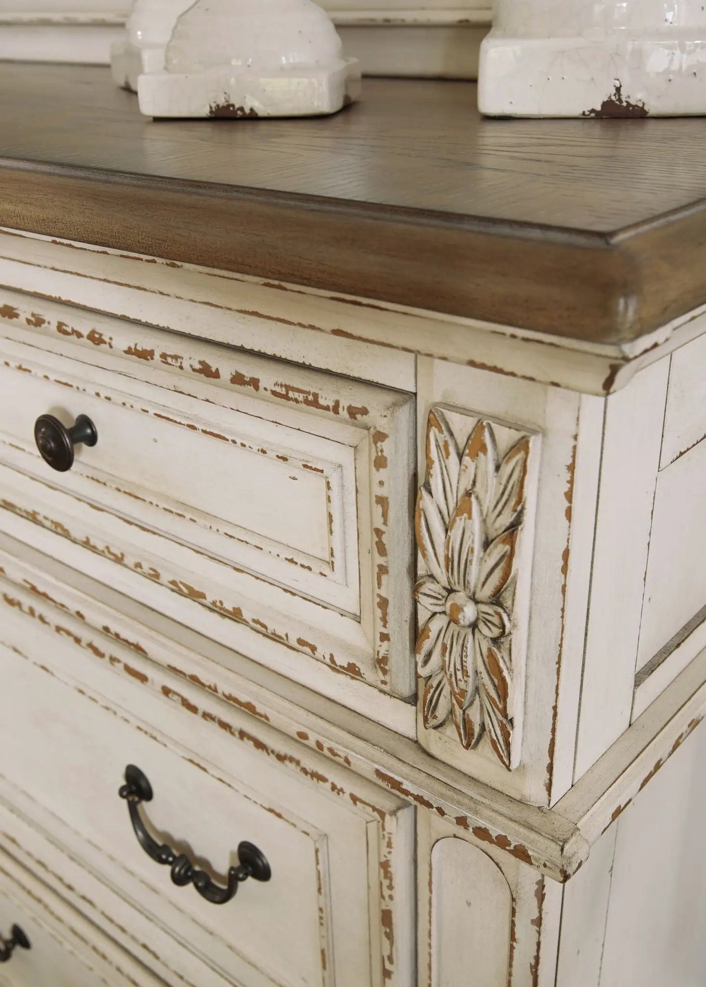 Realyn - Dresser by Unique Piece Furniture