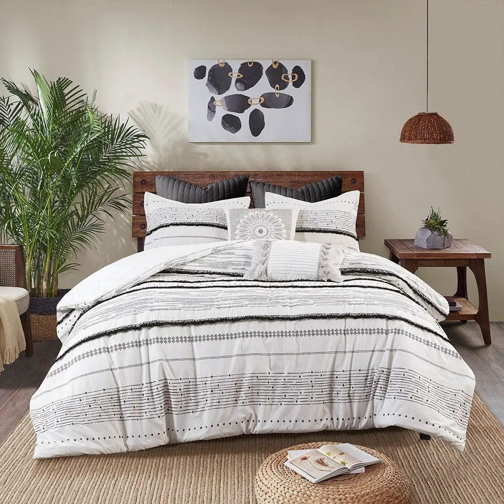 Cotton Printed Comforter Set with Trims Black/White King/Cal King by HouseOfZazla