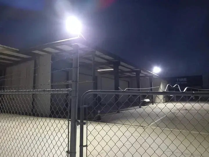 8500W Commercial Solar Power LED Parking Lot / Street/ Arena Light 160000 Lumen - (Black) by Outdoor Solar Outlet