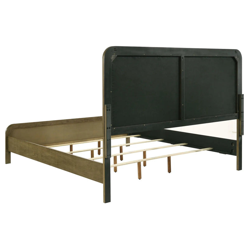 Amsbury 59-inch Upholstered Eastern King Bed Nutmeg by Unique Piece Furniture