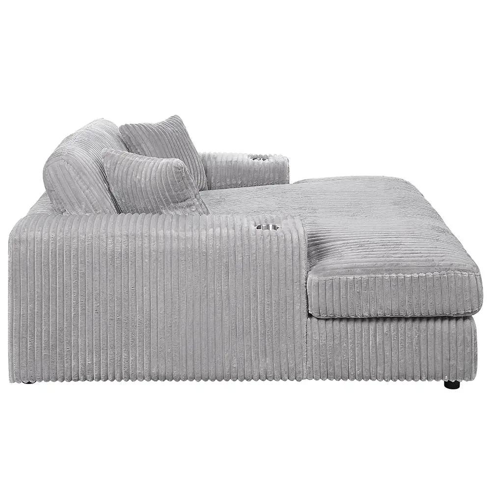 Hilde - Chaise With 2 Pillows by Unique Piece Furniture