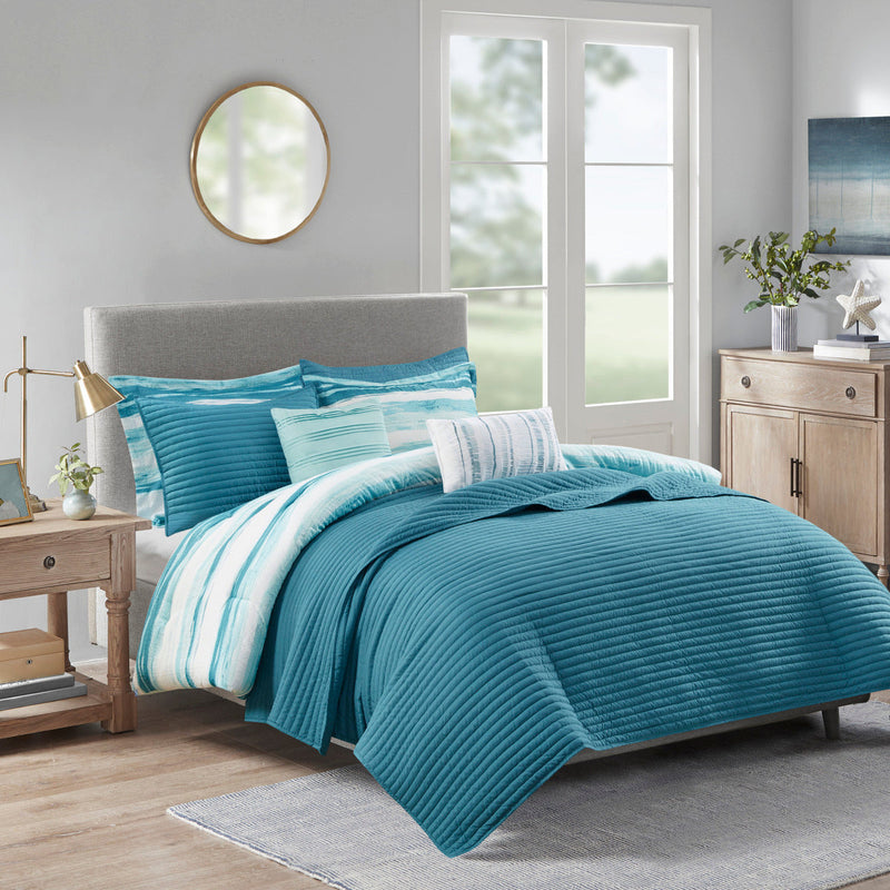 8 Piece Printed Seersucker Comforter and Quilt Set Collection Aqua Full/Queen by HouseOfZazla