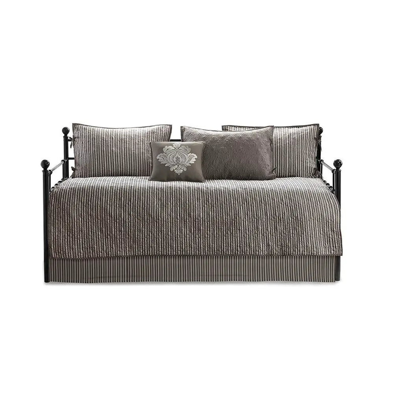6 Piece Reversible Daybed Cover Set Dark by HouseOfZazla