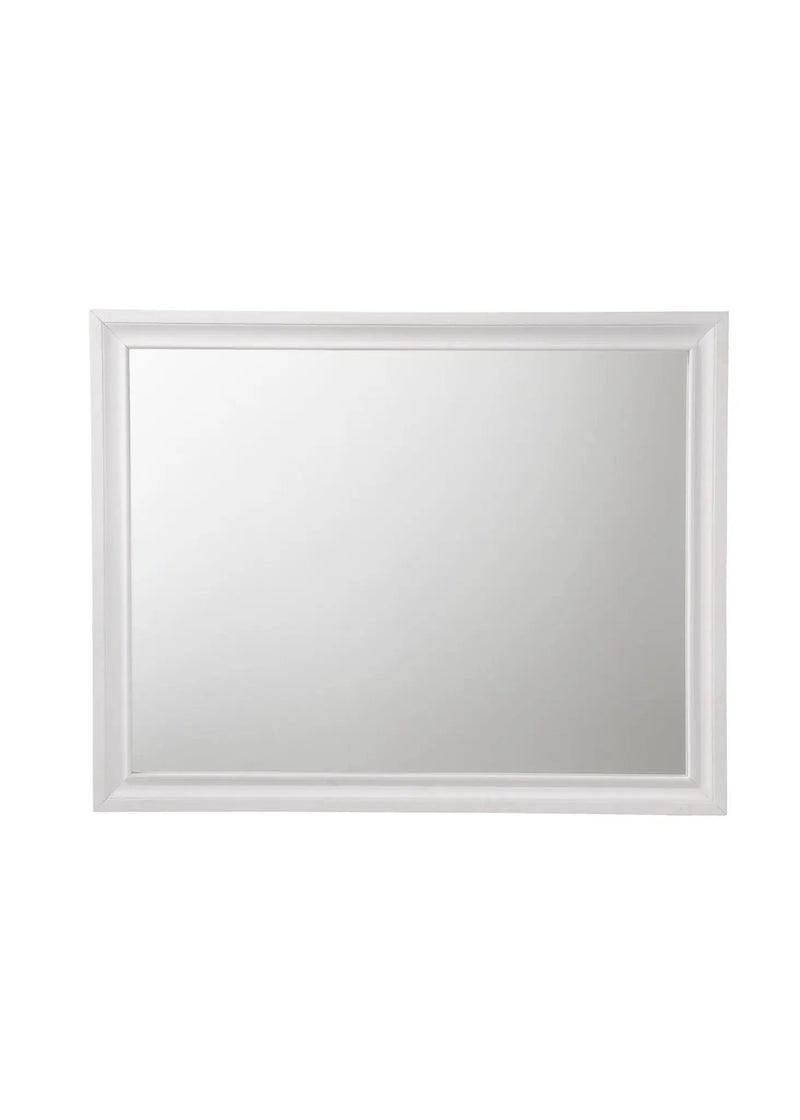 Naima - Minimalist Design Mirror by HouseOfZazla