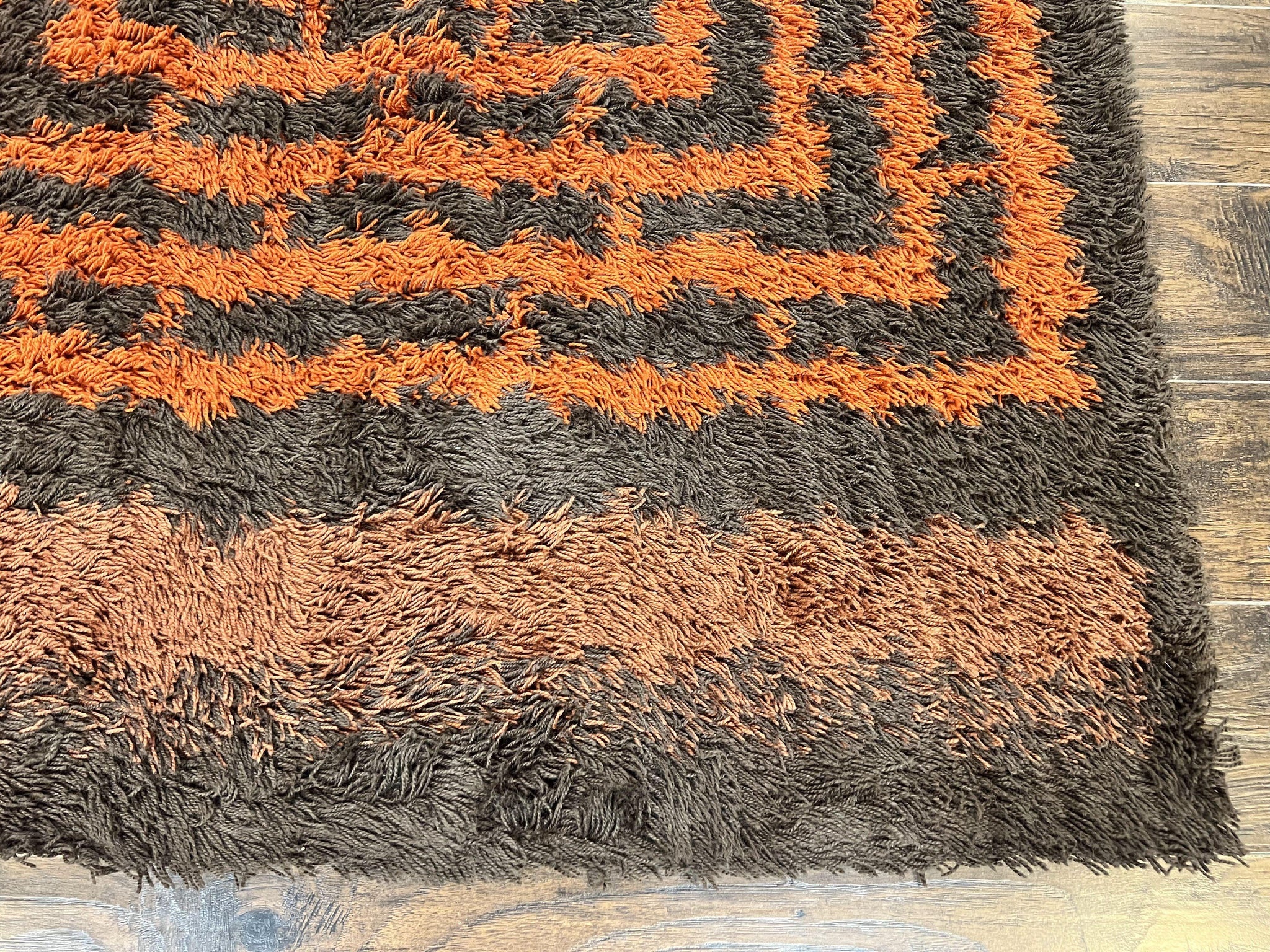 Vintage Rya Shag Rug 4.6 x 6.6, Abstract Design, Brown and Orange, Mid Century Danish Rya Carpet by Jewel Rugs