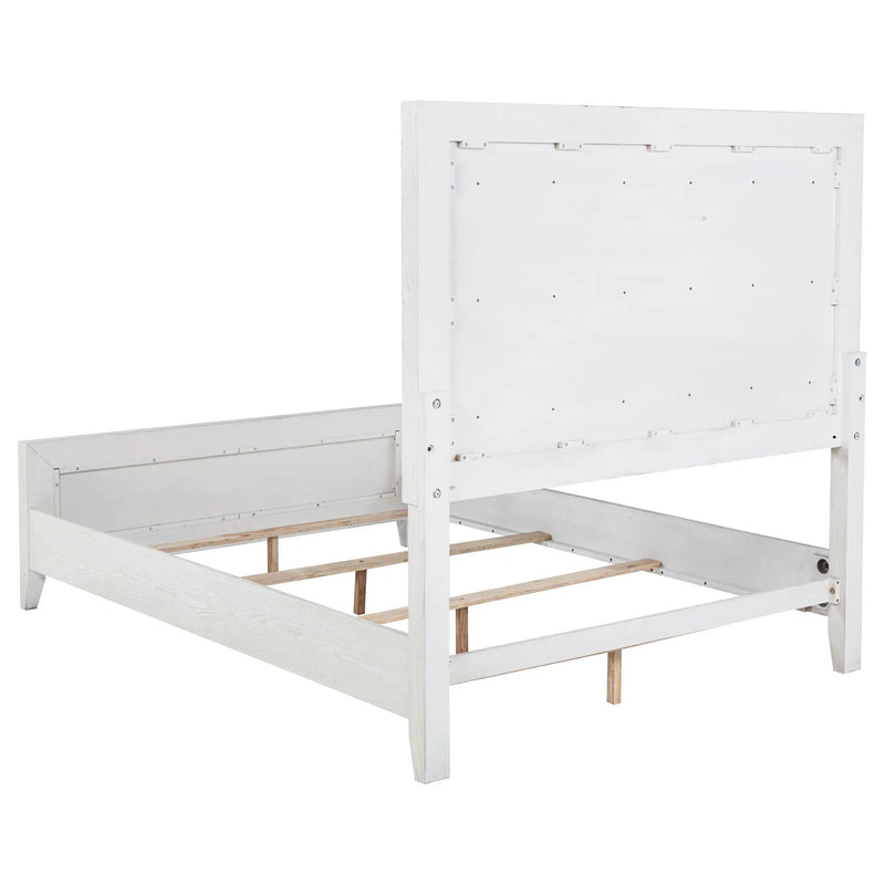 Marielle 5-piece Queen Bedroom Set Distressed White by Unique Piece Furniture
