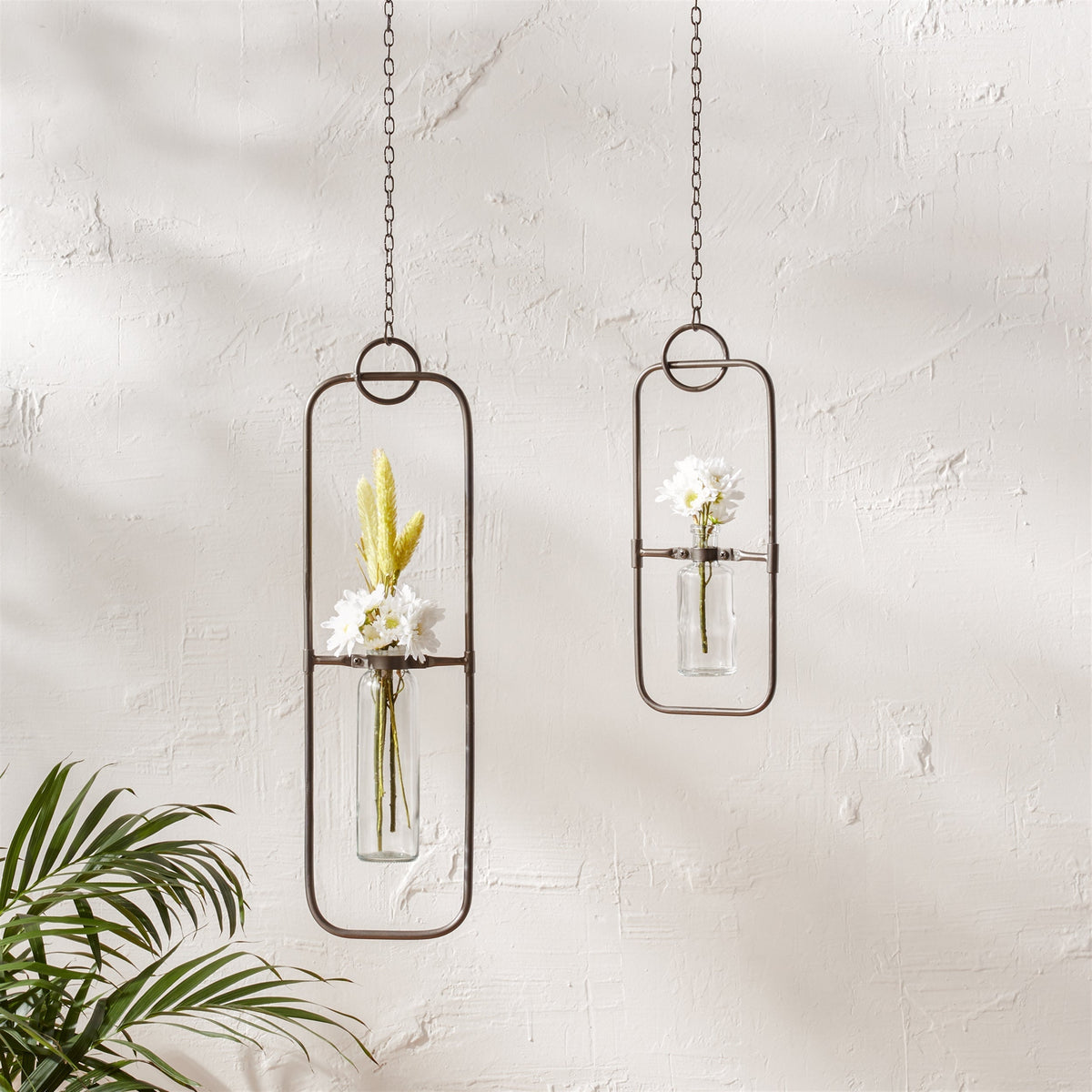 Hanging bottle vase in metal frame (set of 2), photo 2 of 3
