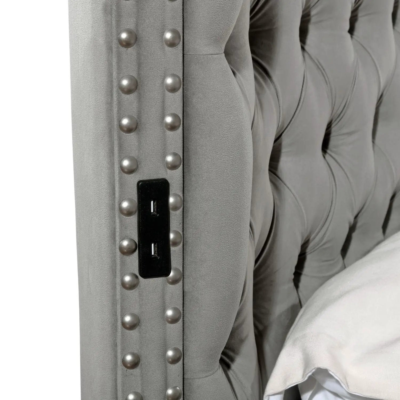 Hazel - Bedroom Set by HouseOfZazla