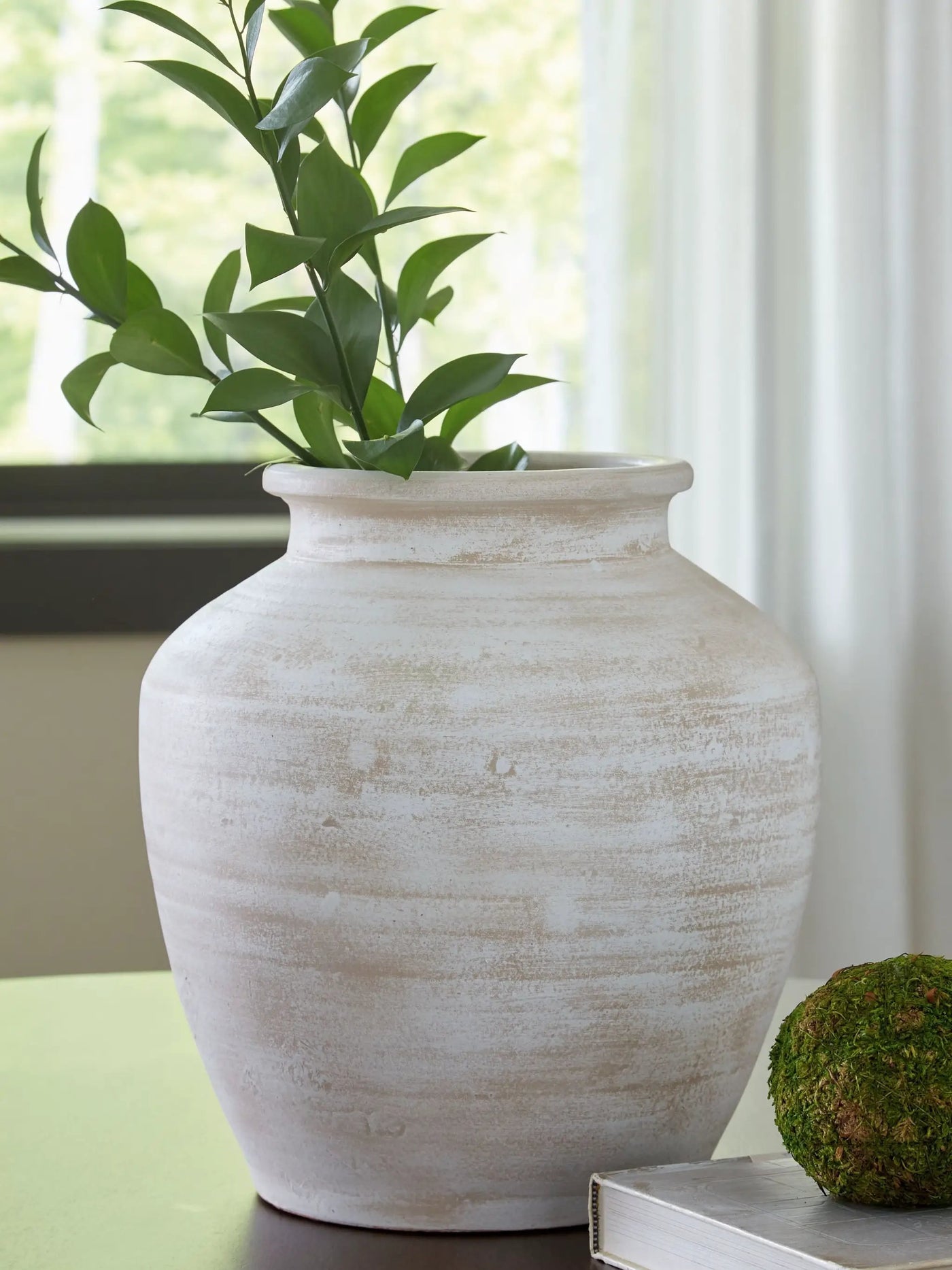 Meadie - 12" Vase by Unique Piece Furniture