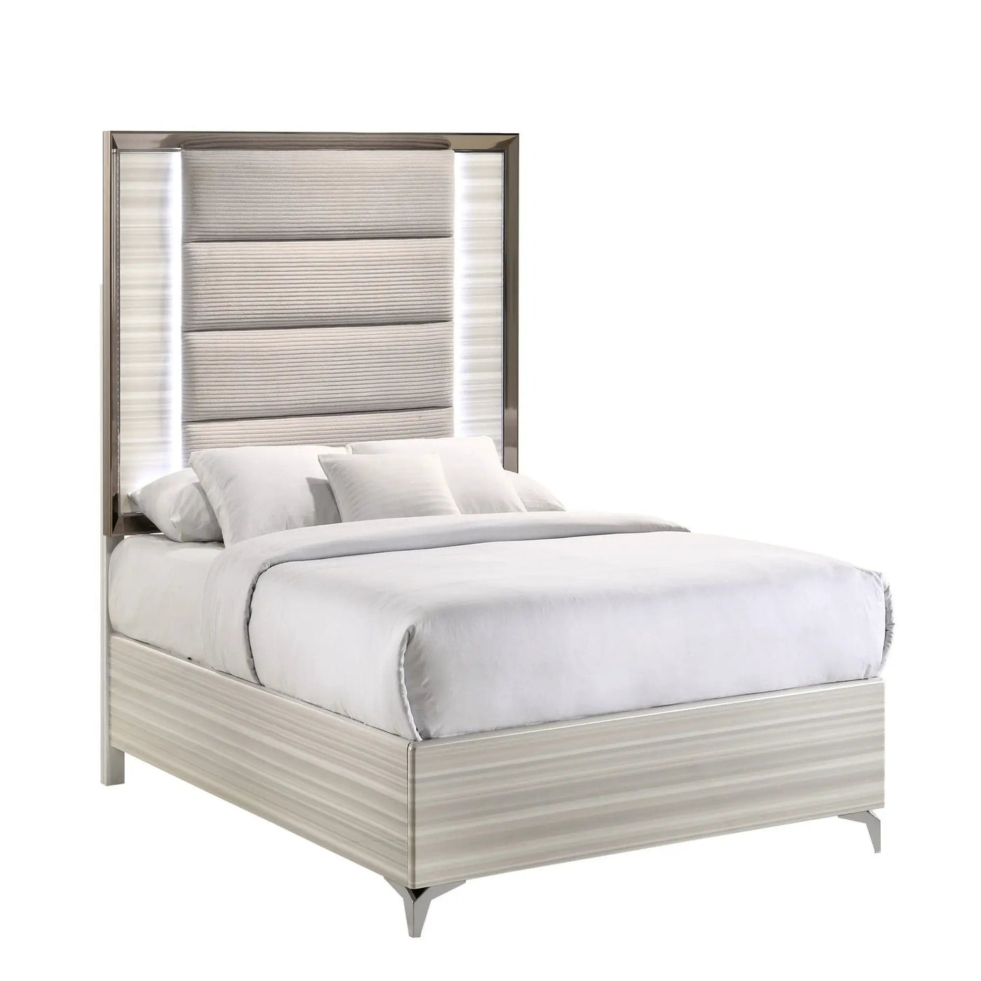 Star - Bed With LED Modern Design by HouseOfZazla