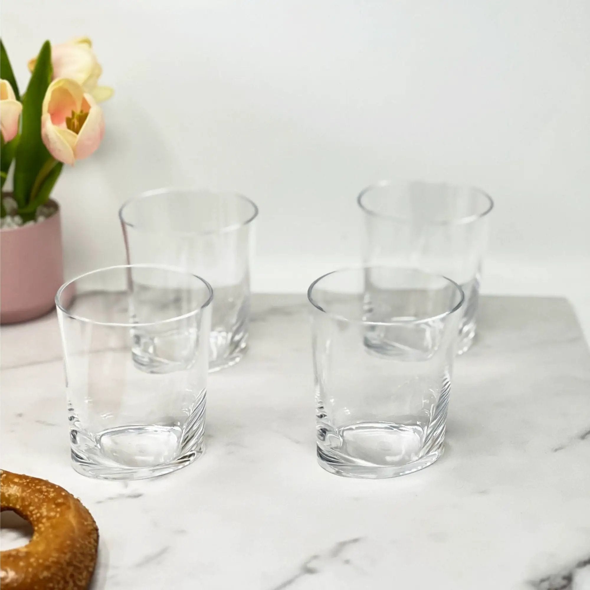 Halo - Leading Ware Oval Acrylic Glasses (Set of 4) Dof, Bpa Free, 12Oz Plastic Drinkware - Clear by HouseOfZazla