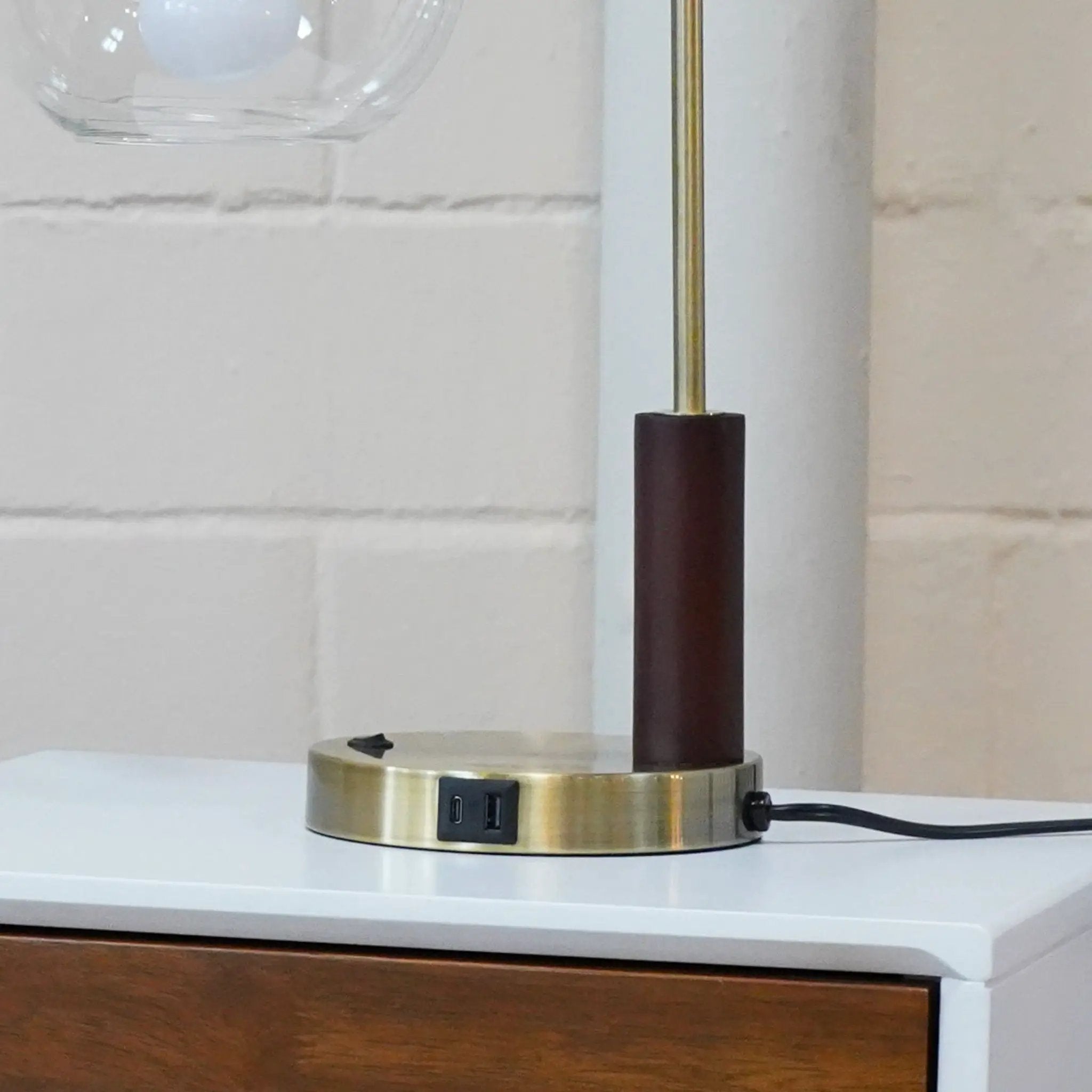 Villa - Desk Lamp - Gold by HouseOfZazla