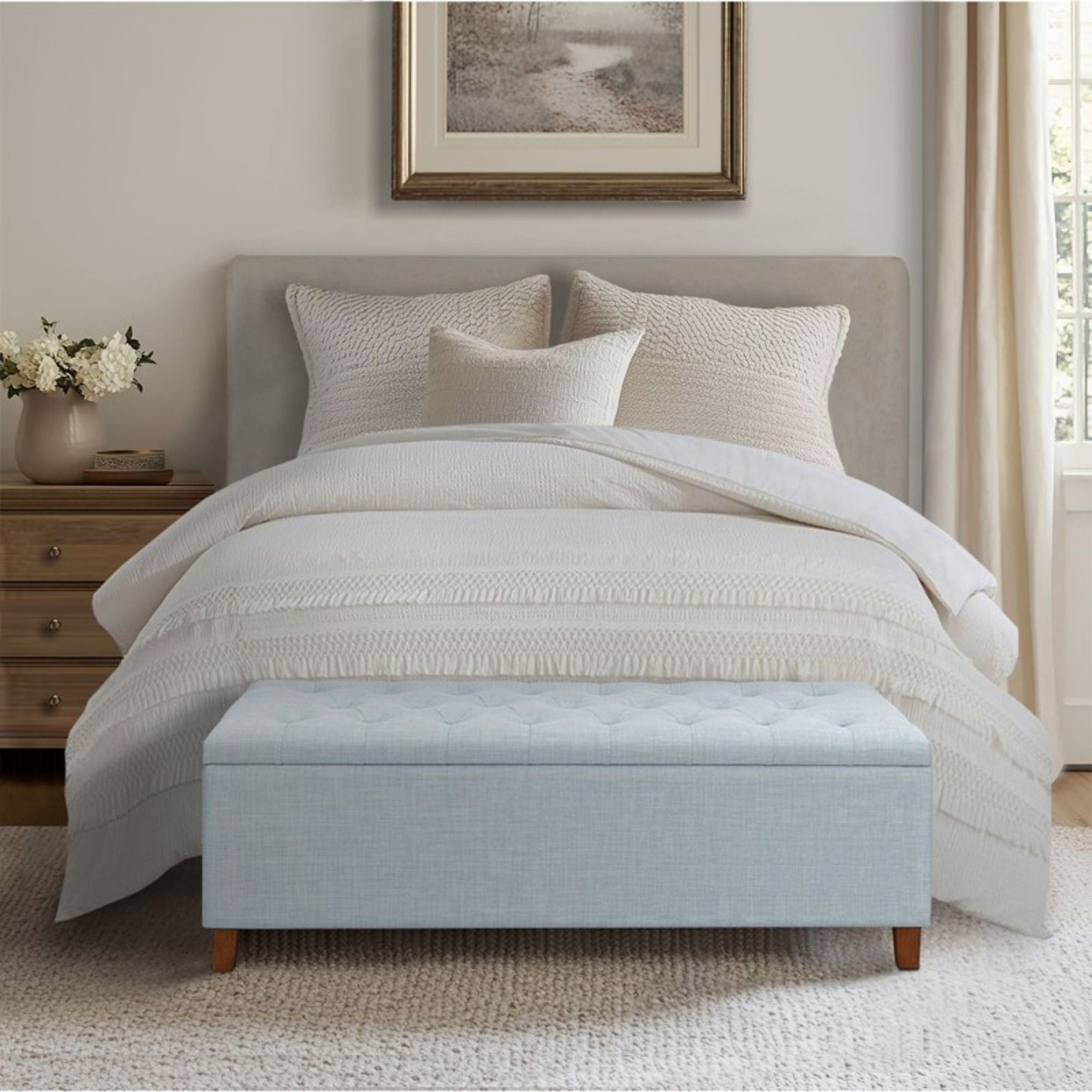 Shandra - Tufted Top Soft Close Storage Bench by HouseOfZazla