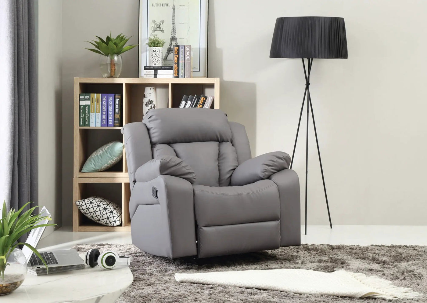 Comfortable Rocking Motion Recliner by HouseOfZazla