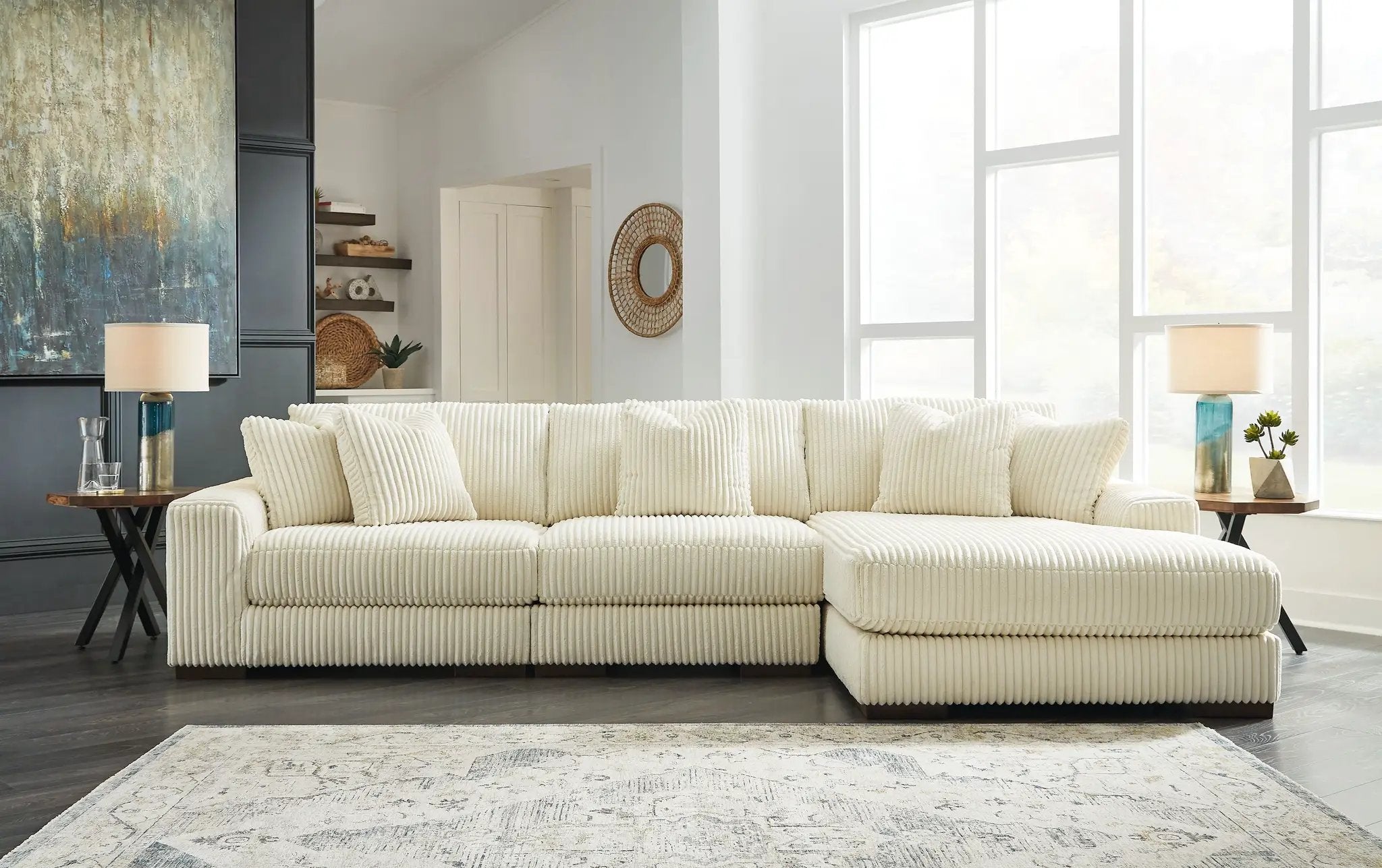 Lindyn - Sectional by Unique Piece Furniture