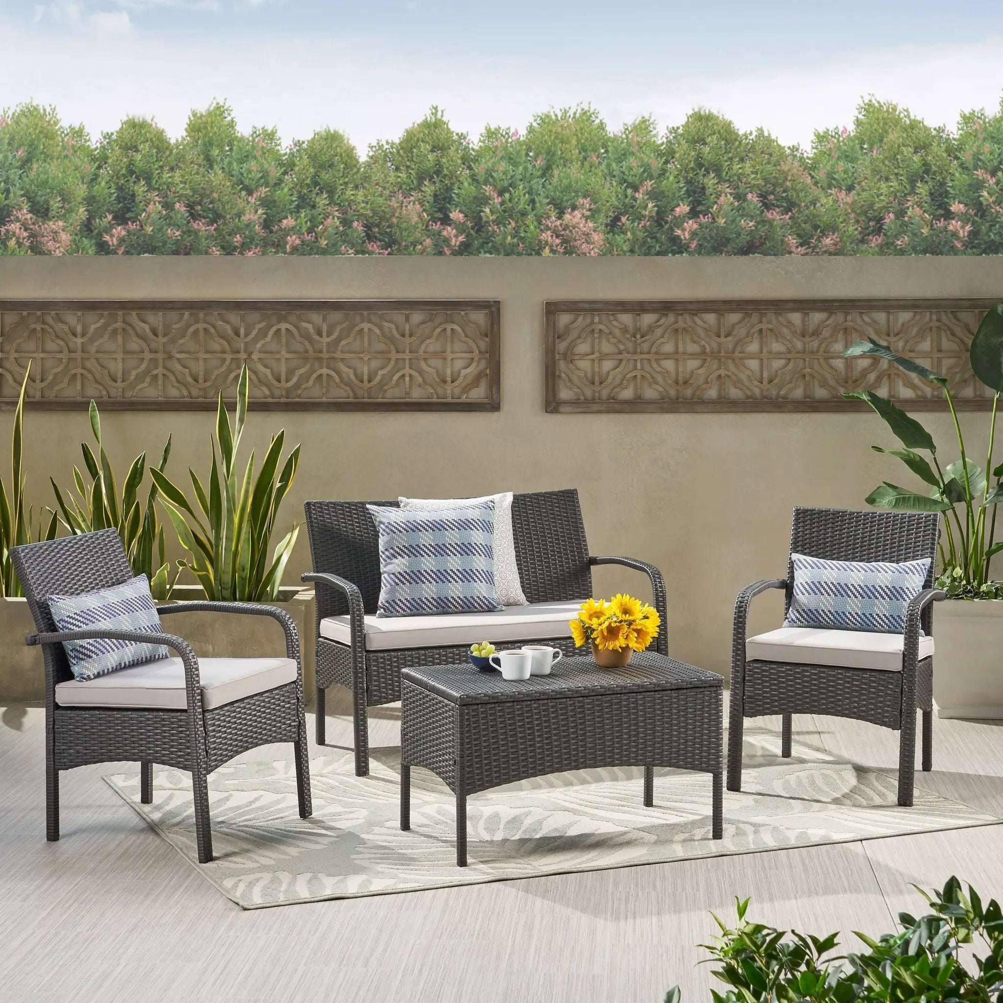 Cordoba KD Wicker 4 Piece Chat Set by HouseOfZazla