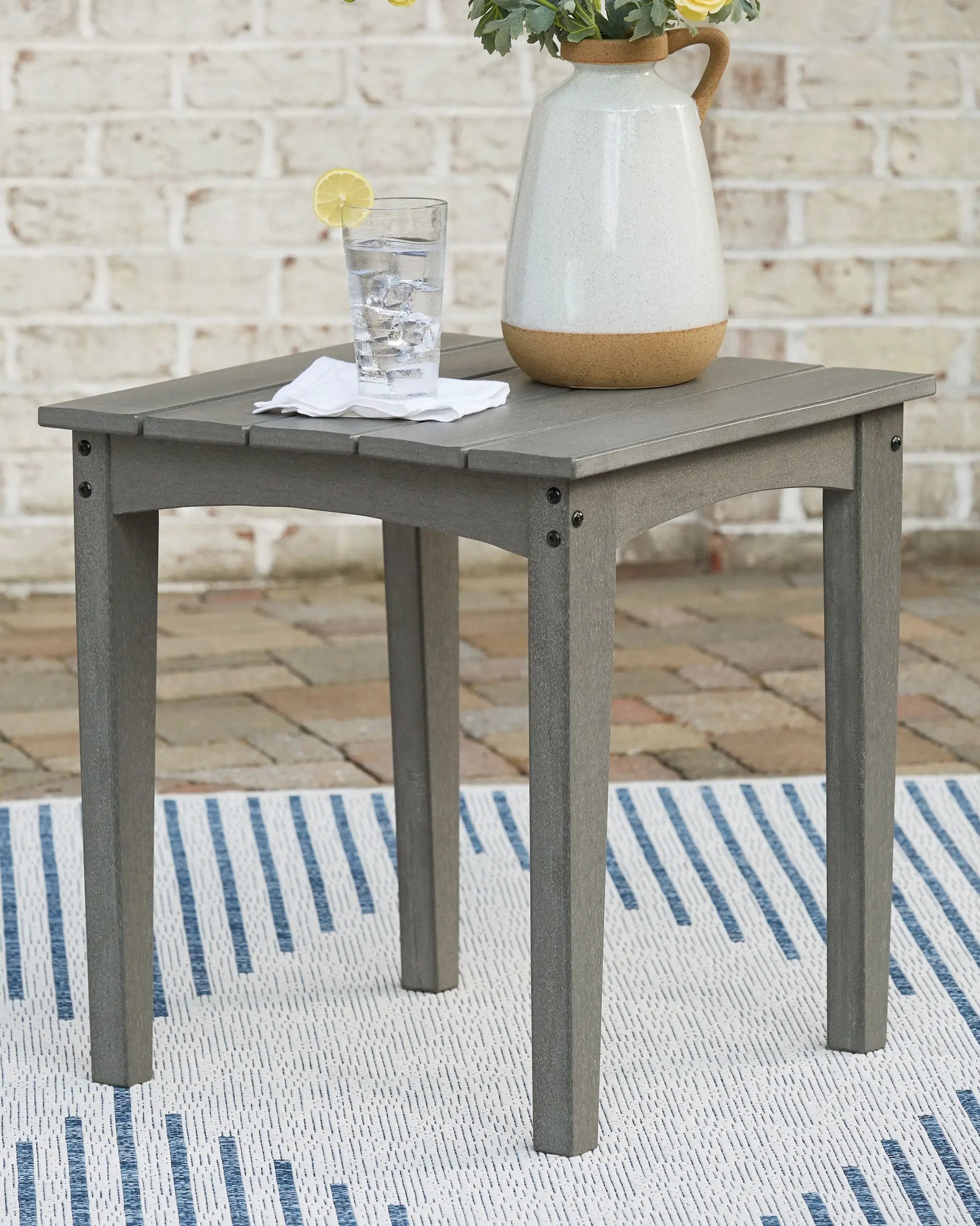 Visola - Square End Table - Gray by Unique Piece Furniture