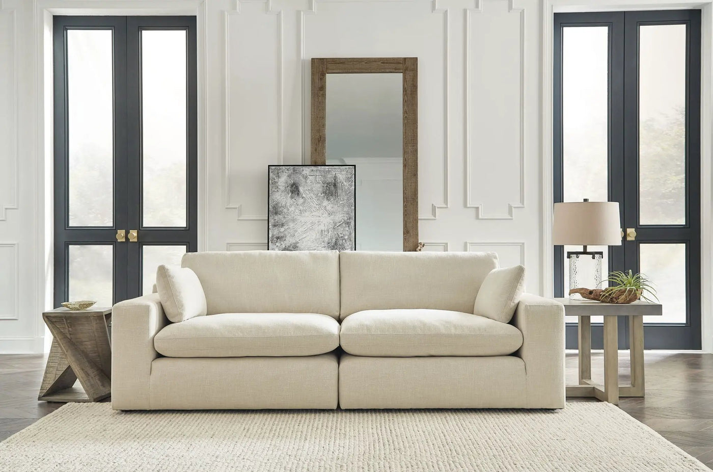 Elyza - Sectional by Unique Piece Furniture