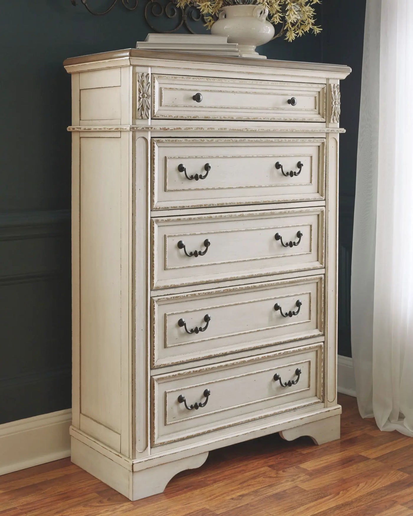 Realyn - Bedroom Sleigh Bed Set by Unique Piece Furniture