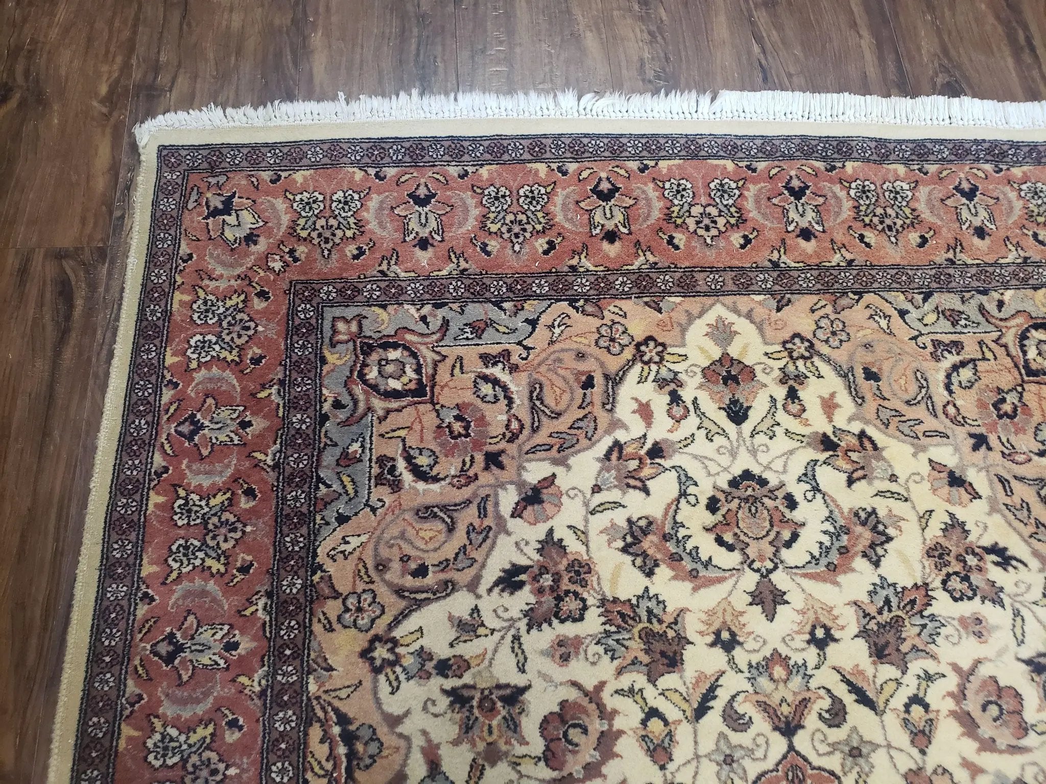 4x6 Handmade Top Quality Pakistani Floral Wool Rug Veg Dyes Carpet Beige Salmon by Jewel Rugs