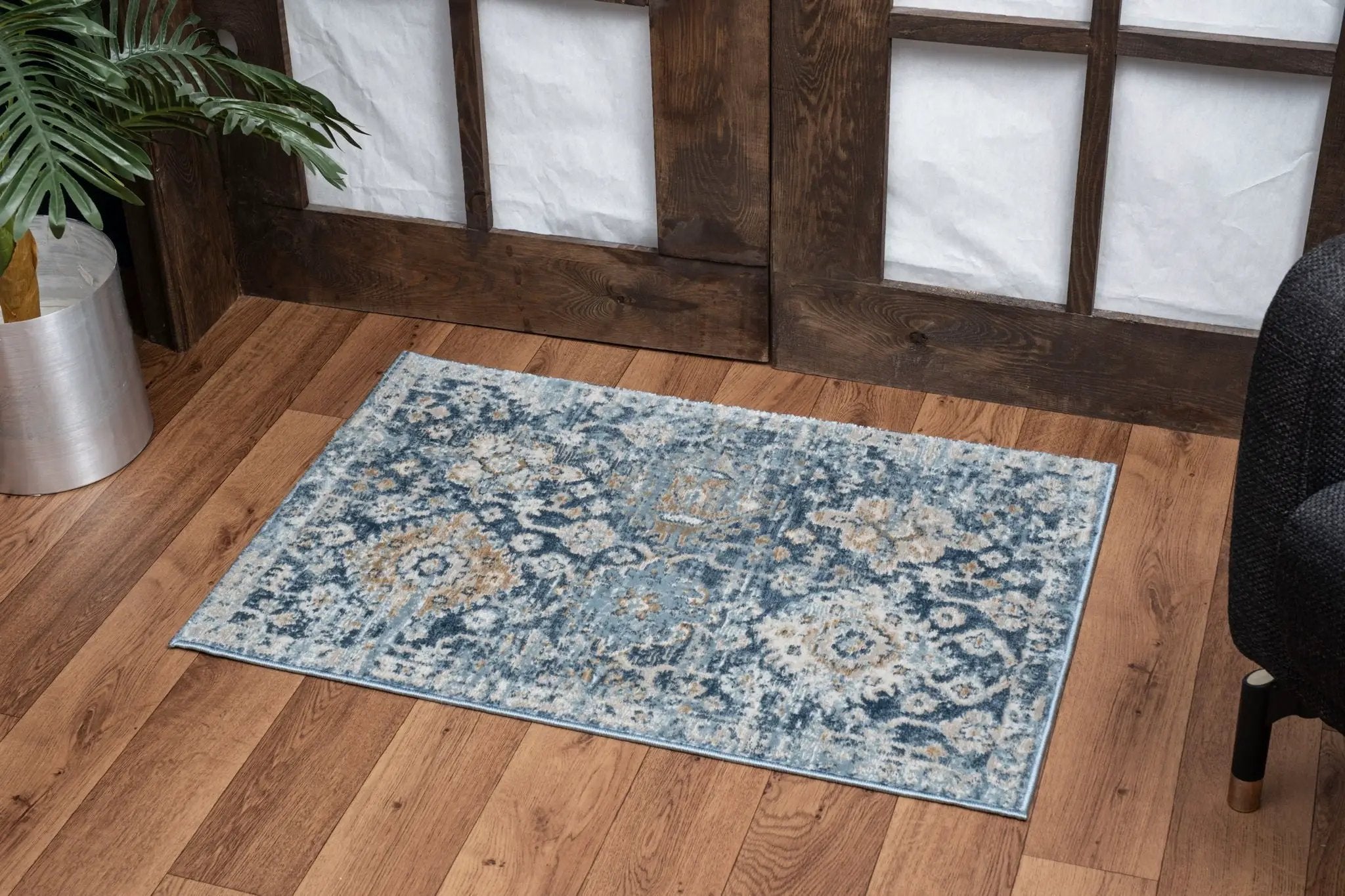 Noble - 5'3" X 7'3" Area Rug - Blue by HouseOfZazla
