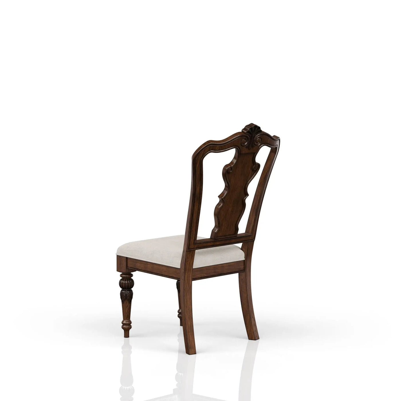 Traditional Chair by HouseOfZazla