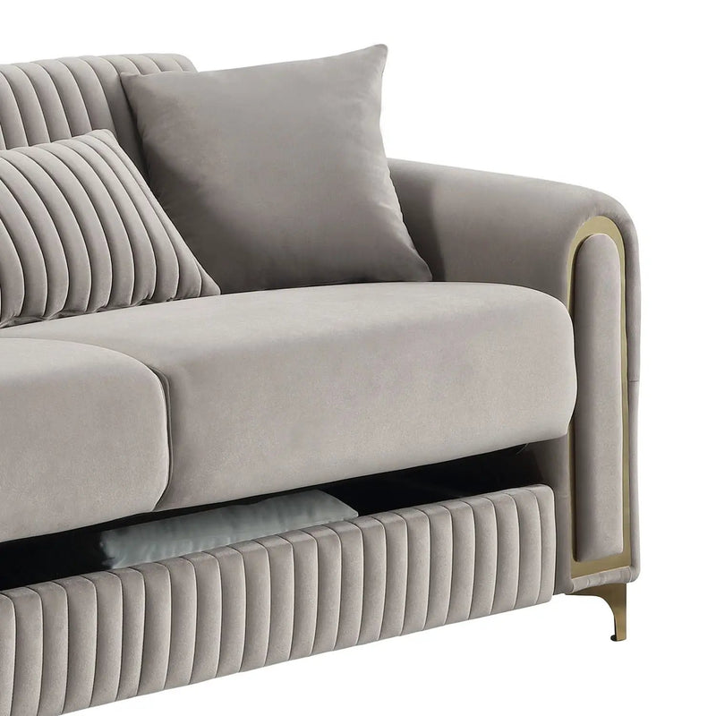 Ruby - Sofa by HouseOfZazla