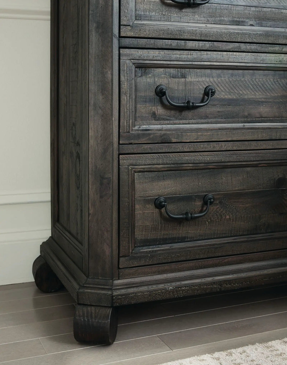 Bellamy - Drawer Chest - Peppercorn, photo 6 of 7