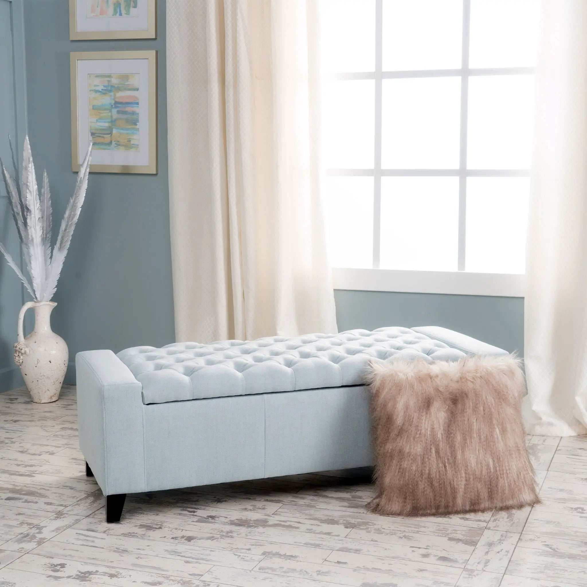 Guernsey Ottoman Storage With Tufted Top by HouseOfZazla