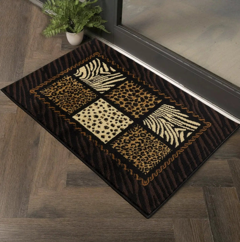 Tribes GC_YLS4012 Premium Accent Rug by HouseOfZazla