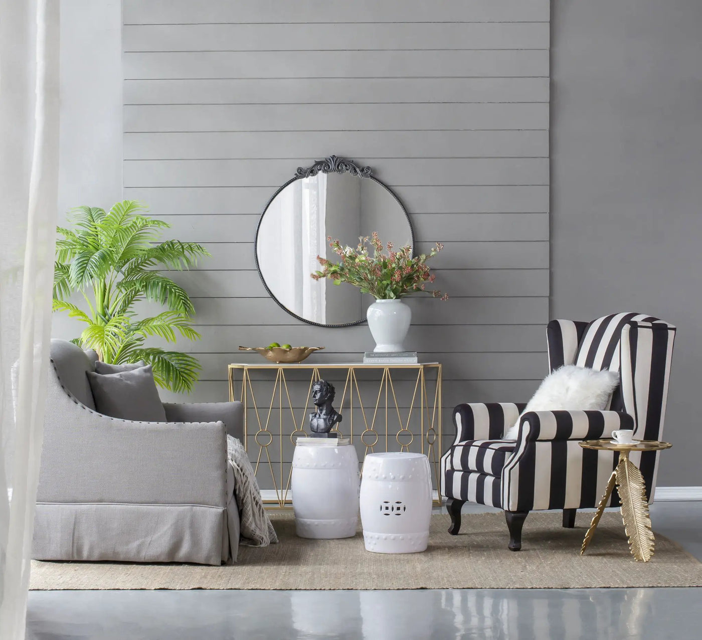 Classic Design Mirror With Baroque Inspired Frame by HouseOfZazla