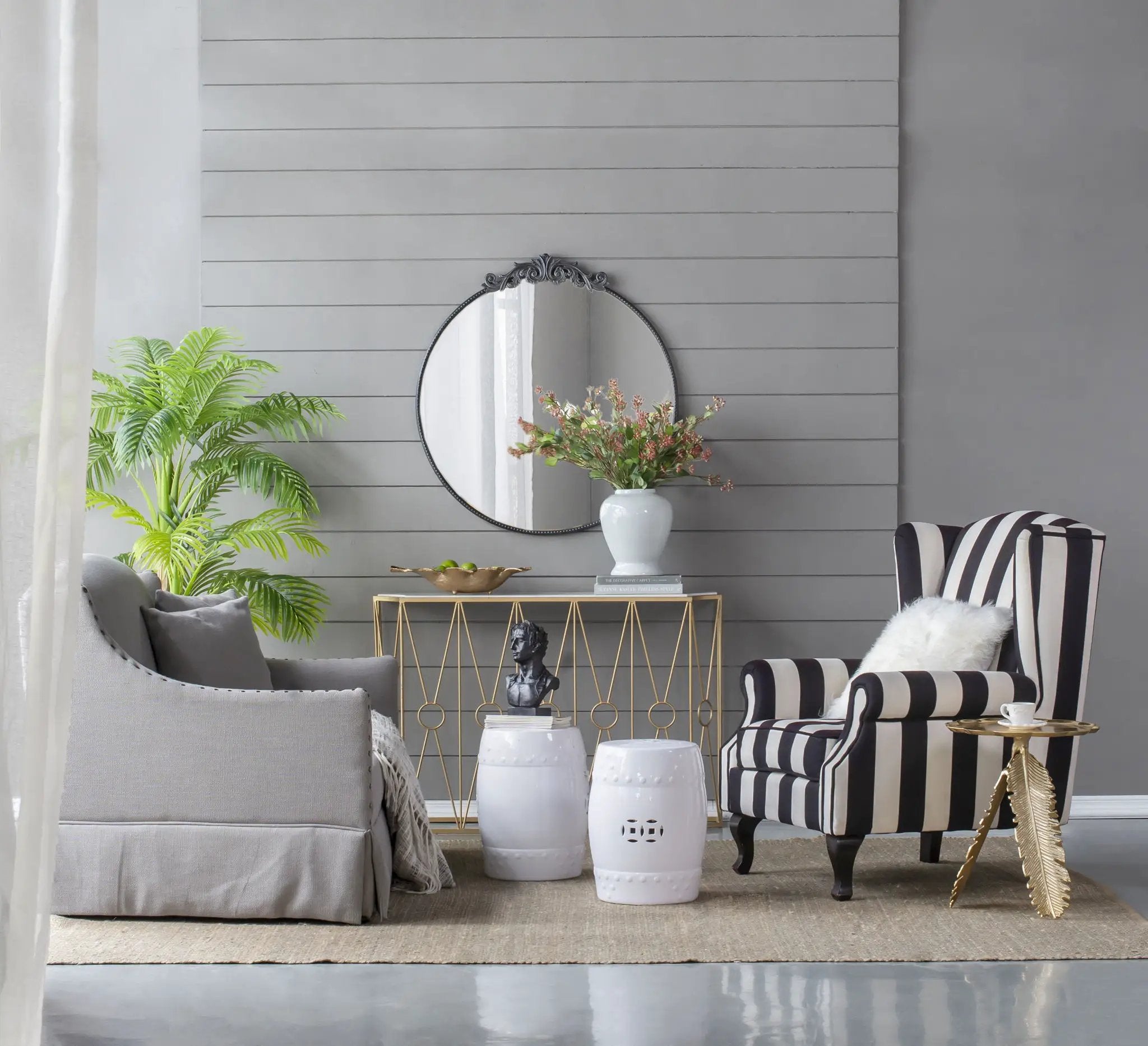 Classic Design Mirror With Baroque Inspired Frame by HouseOfZazla