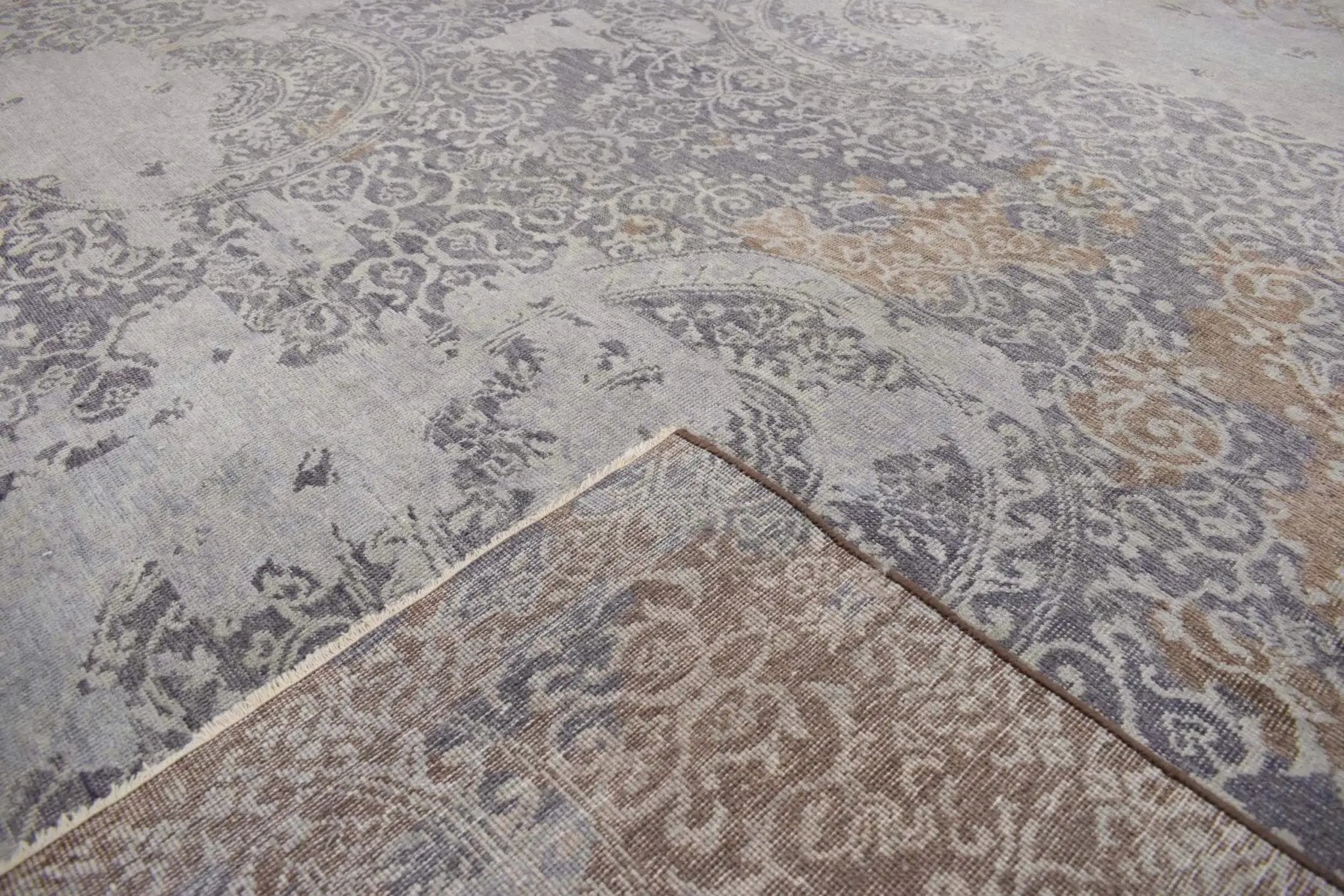 Brown Traditional Style Hand Knotted Wool 8x10 Area Rug by The Rug Decor