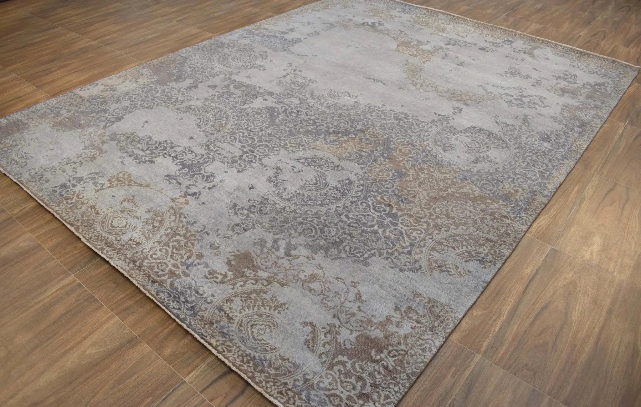 Brown Traditional Style Hand Knotted Wool 8x10 Area Rug by The Rug Decor