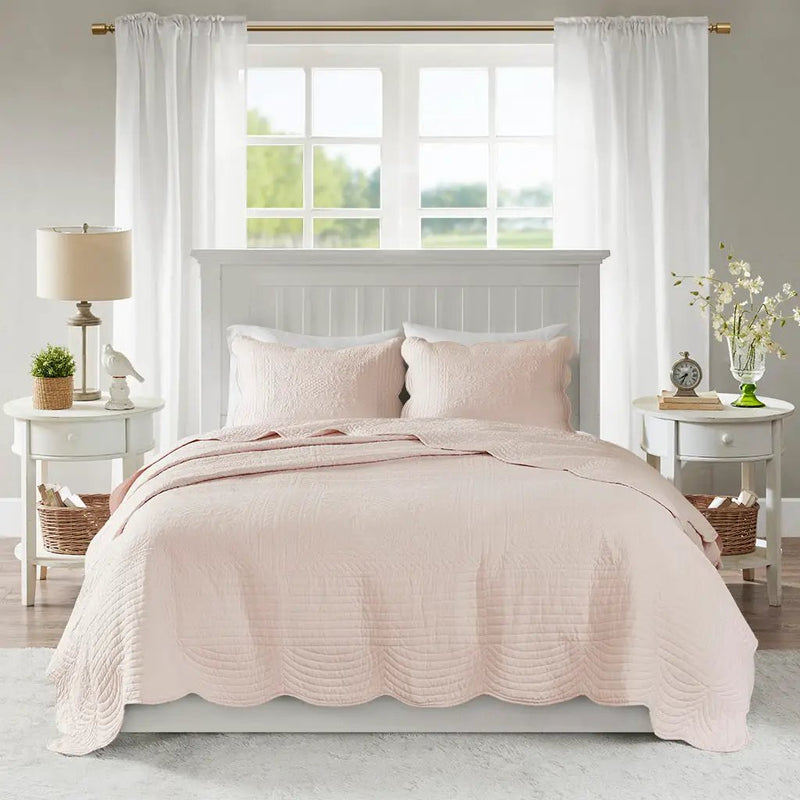 3 Piece Reversible Scalloped Edge Quilt Set - Blush King/Cal King by HouseOfZazla