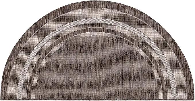 Unique Loom Outdoor Border Collection Area Rug - Soft Border (3' 1" x 6' 1" Hearth Brown/Ivory) by GreenHaven Gardens