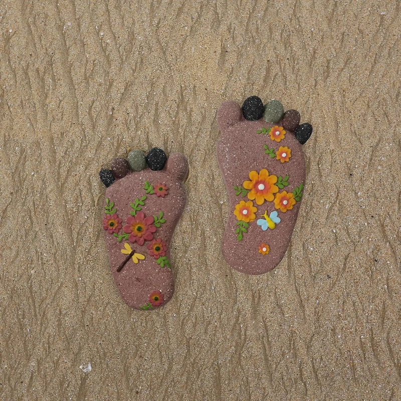 Stepping Stones - Light Brown Resin Footprint Shaped Set of 2 for Patio, Deck, Garden or Sidewalk by GreenHaven Gardens