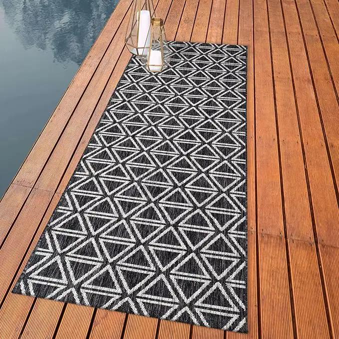 Keen Home Design Outdoor Runner Rug - 2x8 Washable Indoor/Outdoor Rug for Patio, Balcony, Kitchen, Garden, Beach, Deck and Porch. Size: 2'2" x 7'7" by GreenHaven Gardens