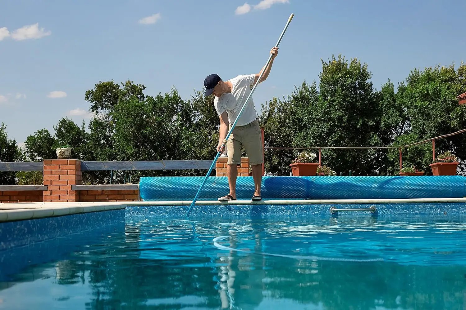 POOLWHALE Professional 12 Feet Blue Anodized Aluminum Telescopic Swimming Pool Pole,Adjustable 3 Piece Expandable Step-Up,for Skimmer Nets, Vacuum Heads and Brushes, Strong Grip & Lock by GreenHaven Gardens