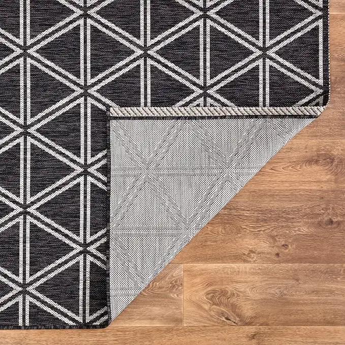 Keen Home Design Outdoor Rug - 6x9 Washable Indoor/Outdoor Rug for Patio, Balcony, Kitchen, Garden, Beach, Deck and Porch. Size: 6'7" x 9'2" by GreenHaven Gardens